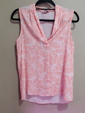 Sleeveless Peach Floral V-Neck Women's Top Size 8